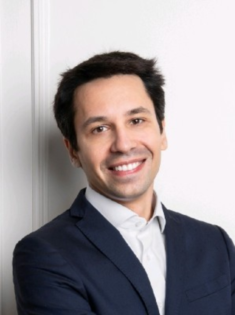 Advokat Vojislav S. Dulić